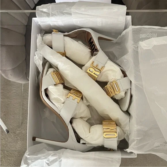 Moschino Couture Calfskin White Logo Sandals - Picture 7 of 9